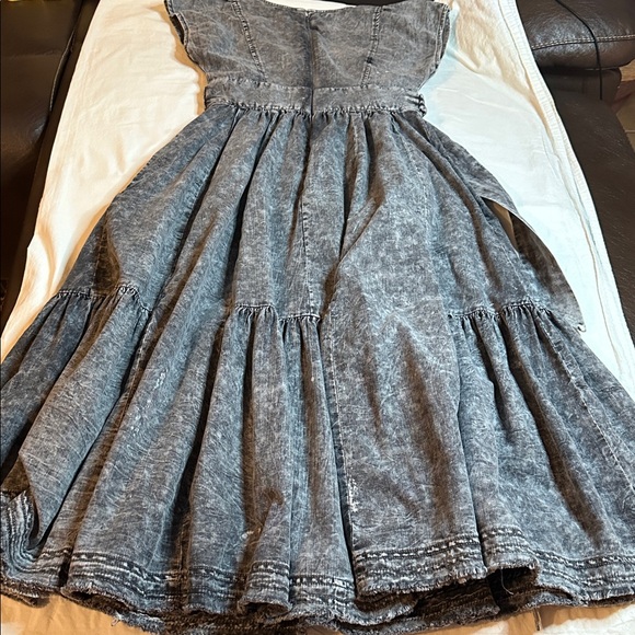 Pilcro Midi Denim Dress Size 0 - Picture 14 of 14